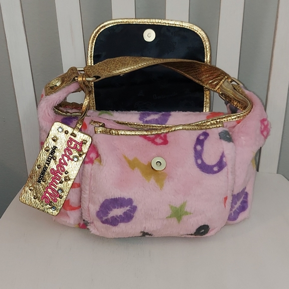 Betsey Johnson BETSEYVILLE PINK FUR HOBO BAG - Picture 5 of 14
